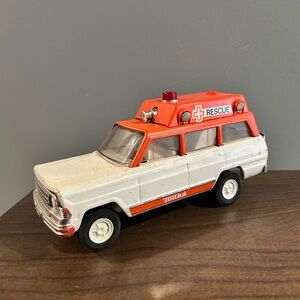 Vintage 1970’s Tonka Jeep Wagoneer Rescue Vehicle